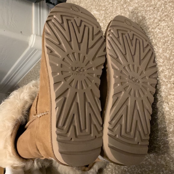 WOMEN’S TALL CHESTNUT UGG BOOTS SIZE 6 - Picture 3 of 3
